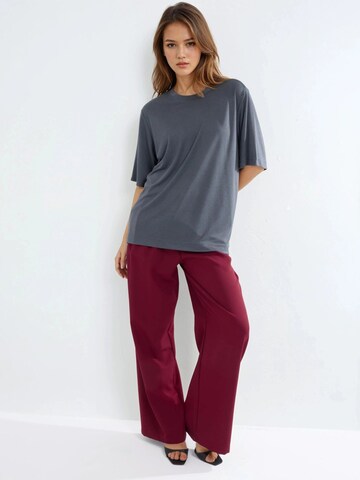 T-shirt Busem en gris
