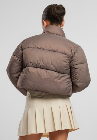 Giacca invernale di Karl Kani in beige