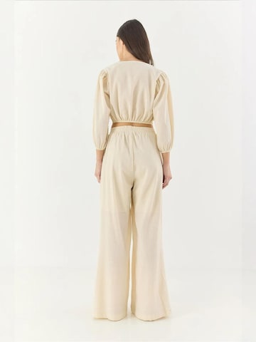 Bianco Lucci - Roupa de casa em bege