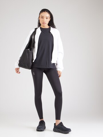 On - Top deportivo en negro
