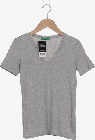 UNITED COLORS OF BENETTON T-Shirt XS in Grau: predná strana