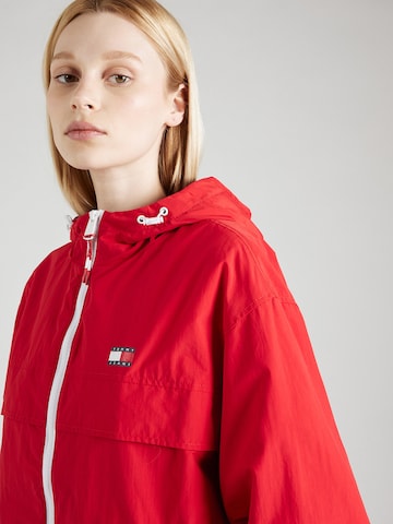 Tommy Jeans Between-season jacket 'CHICAGO' in Red