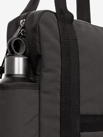 EASTPAK Tasche 'OPTOWN' in Schwarz