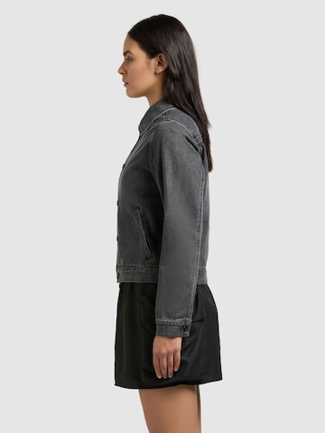 Veste mi-saison 'Renia' khujo en gris