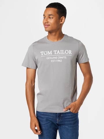 TOM TAILOR Regularny krój Koszulka w kolorze szary: przód