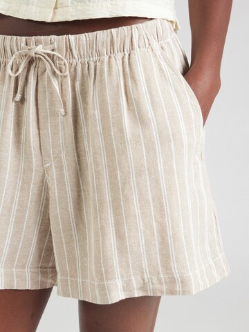 GAP Regular Shorts in Grün