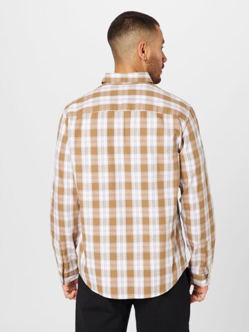 ruda TOM TAILOR Standartinis modelis Marškiniai