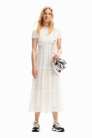 Robe Desigual en blanc