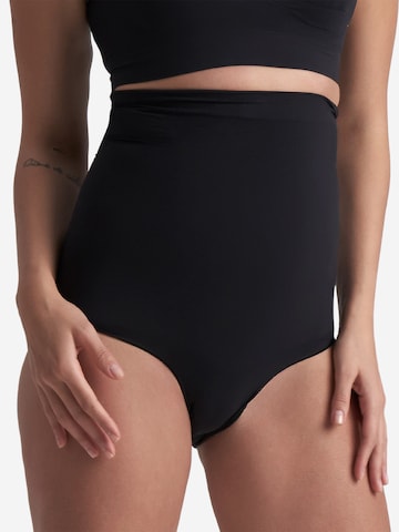 Bye Bra Shapingslip 'Soft Touch Seamless High Waist Brief' in Schwarz: Vorderseite
