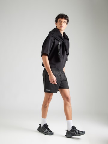 NEBBIA regular Sportsbukser 'POWER 902' i sort