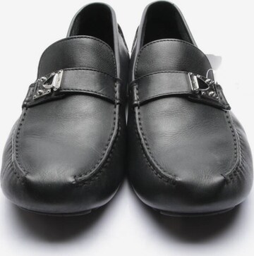 Louis Vuitton Flats & Loafers in 44 in Black