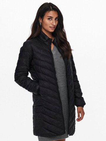 Manteau mi-saison 'New Tahoe' ONLY en noir