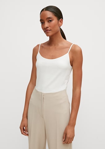 COMMA Top in White: front