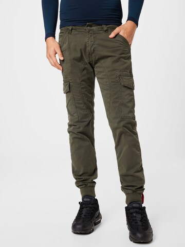 Effilé Pantalon cargo 'Spark' ALPHA INDUSTRIES en gris : devant