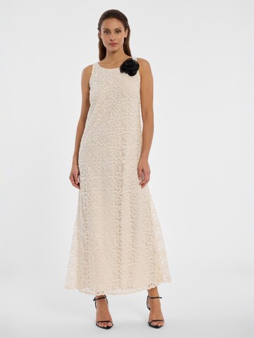 Ana Alcazar Jurk 'Dalen' in Wit