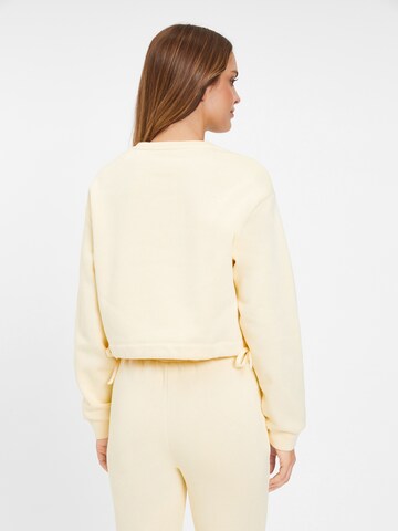 LASCANA Sweatshirt in Beige