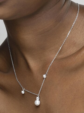 Luxenter Kette 'Valme' in Silber