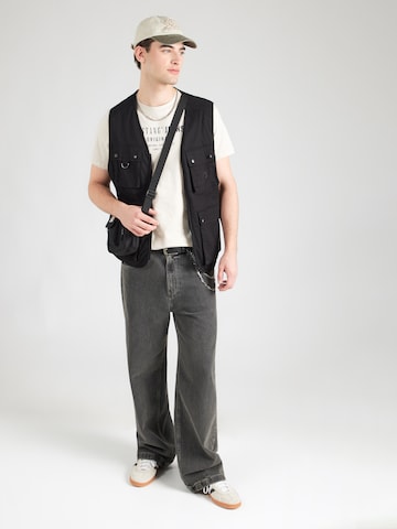 MUSTANG - Camiseta 'AUSTIN' en beige