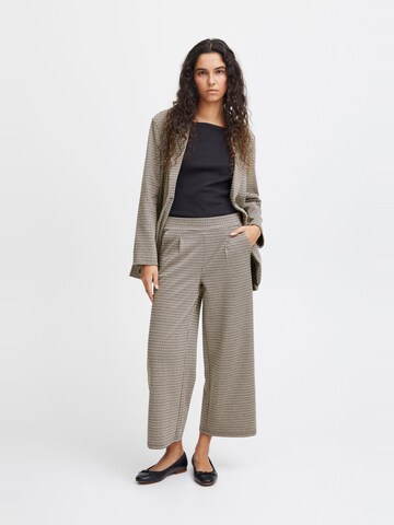 ICHI - Pierna ancha Pantalón plisado 'KATE' en beige