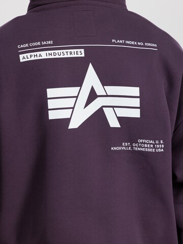 ALPHA INDUSTRIES Sweatshirt in Lila
