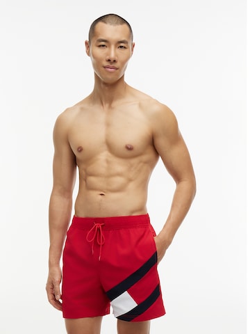Tommy Hilfiger Underwear Rövid fürdőnadrágok - piros: elől