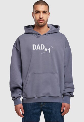Sweat-shirt 'Fathers Day - Dad number 1' Merchcode en bleu : devant