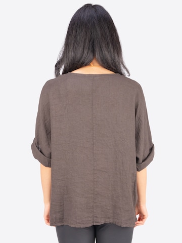 Seasons of April Blouse 'Lina' in Bruin