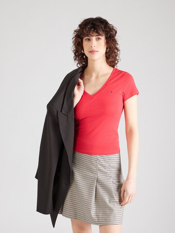 Tommy Jeans Μπλουζάκι σε κόκκινο: μπροστά