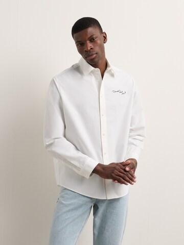 Fit confort Chemise 'Disney x Karl Lagerfeld' Karl Lagerfeld en blanc