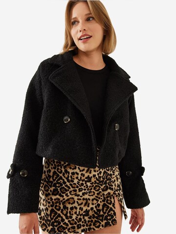 Bianco Lucci - Casaco meia-estação em preto