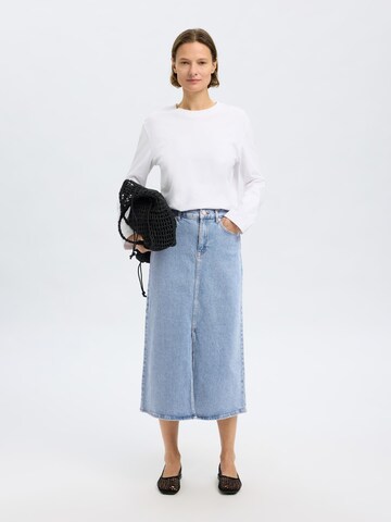 SELECTED Rok in Blauw