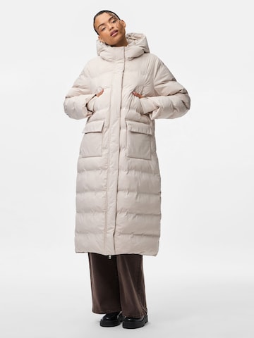PIECES Winterjas 'PCNORMA' in Beige: voorkant