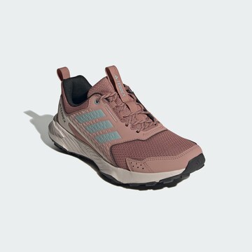 ADIDAS TERREX - Zapatos bajos 'Tracefinder Trail' en rosa