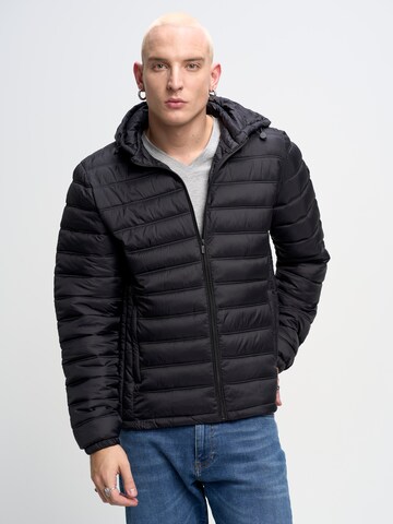 BIG STAR Winter Jacket 'Acarf' in Black: front