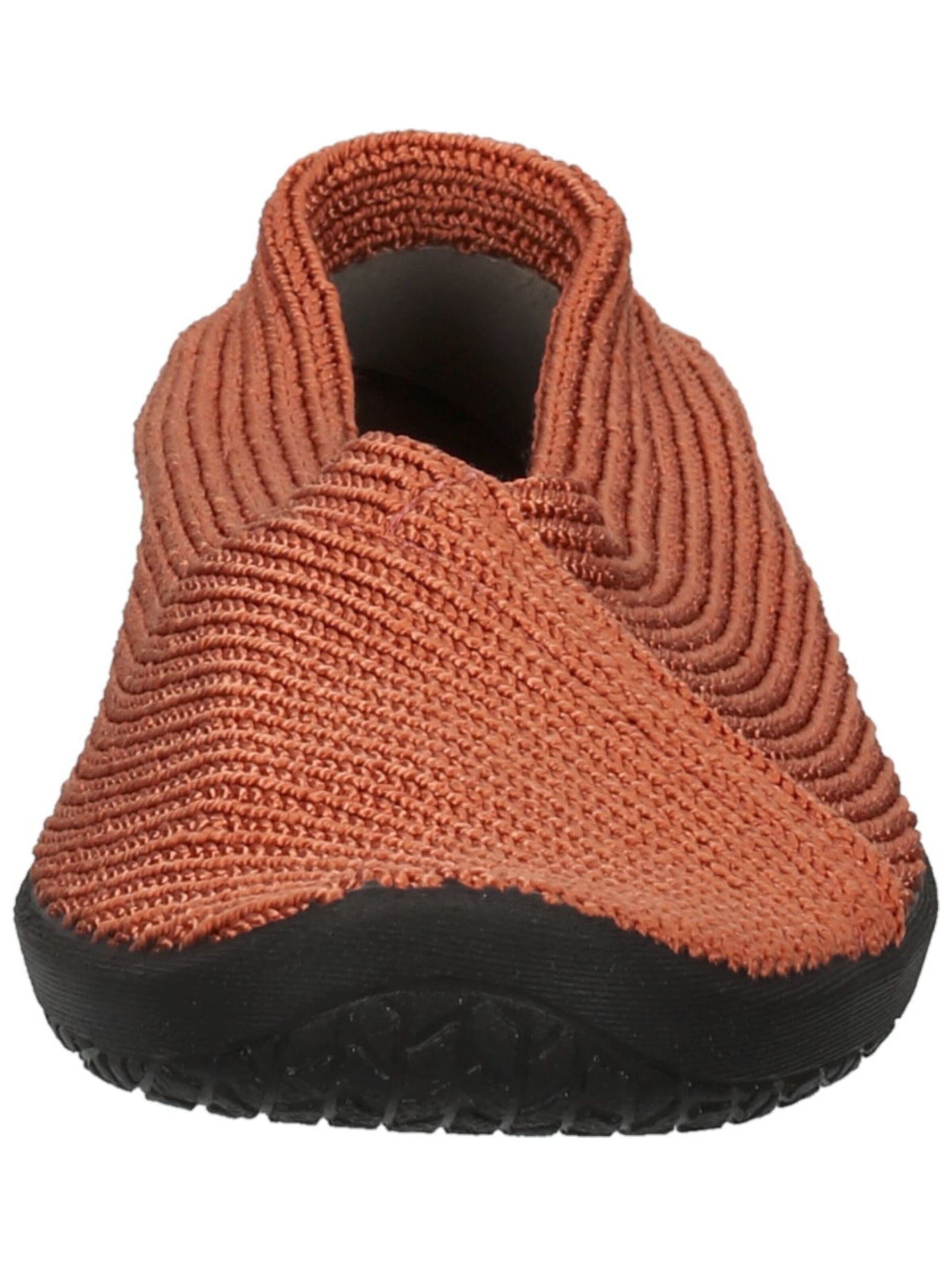 Chaussure basse Arcopedico en rouge