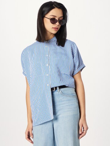 Emily Van Den Bergh Blouse in Blauw: voorkant