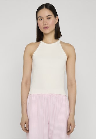 Haut Estelou en blanc : devant