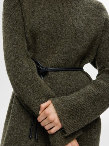SELECTED FEMME Трикотажное платье в Зеленый