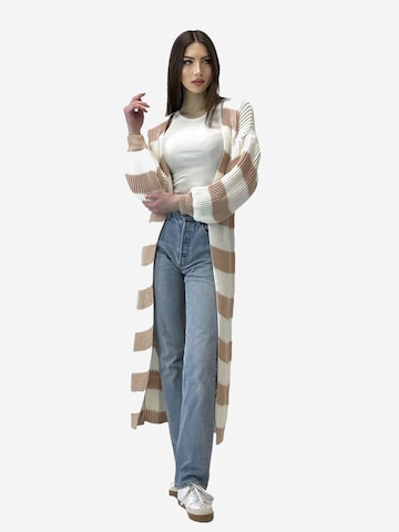 Elara Lang cardigan i pink: forside