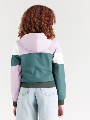 Iriedaily Toiminnallinen takki 'Puzzled' värissä vihreä