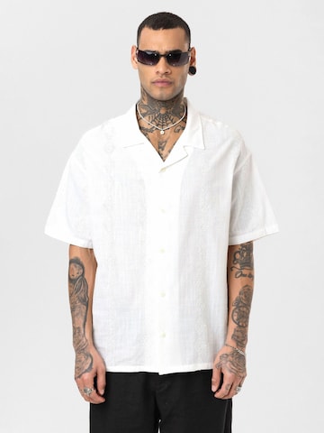 Fit confort Chemise 'Bjorn' Dandalo en beige : devant