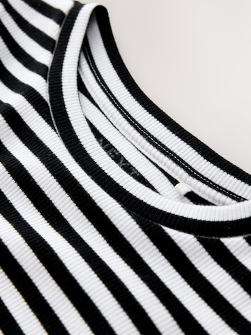 Next Shirt in Zwart