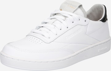 Reebok Classics حذاء رياضي بلا رقبة 'Club C' بـ أبيض: الأمام