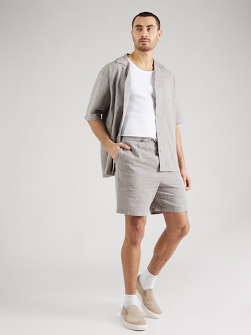 ABOUT YOU x Kevin Trapp Regular Shorts 'Jim' in Grau