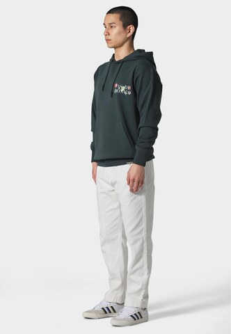 Pas De Monaco Sweatshirt 'FLORALE' in Grün