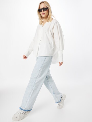 Line of Oslo Blus 'Grace' i vit