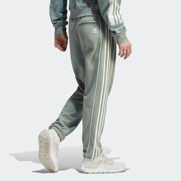 Effilé Pantalon 'Rekive' ADIDAS ORIGINALS en vert