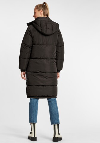 Oxmo Winter Coat 'Alba' in Black