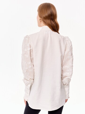mandragora Shirt 'madden' in Beige