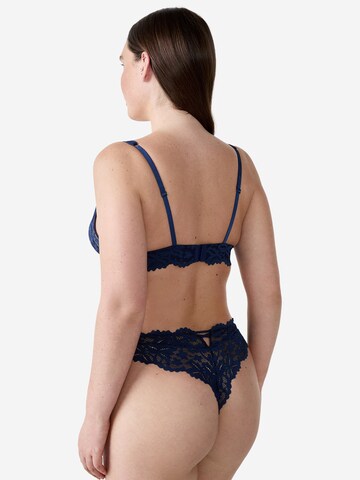 Triangolo Reggiseno 'Legende' di ETAM in blu